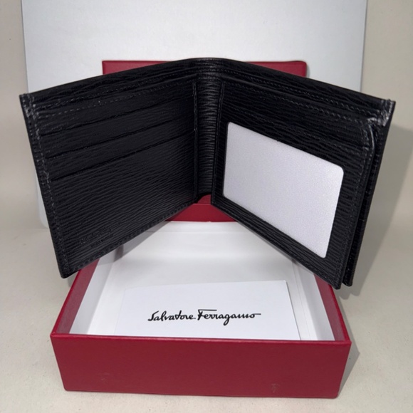 Salvatore Ferragamo Black Mens Revival Bifold Leather Wallet - Picture 2 of 7